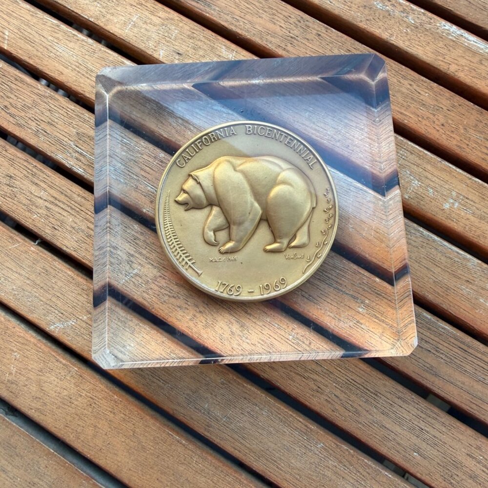 California Bicentennial 1769-1969 Commemorative Acrylic Paperweight With Gold-To